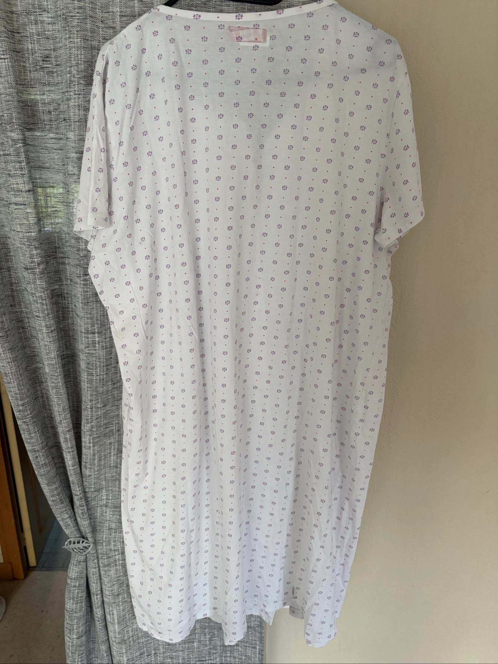 Women's 52 white 100% cotton nightgown – photo 7